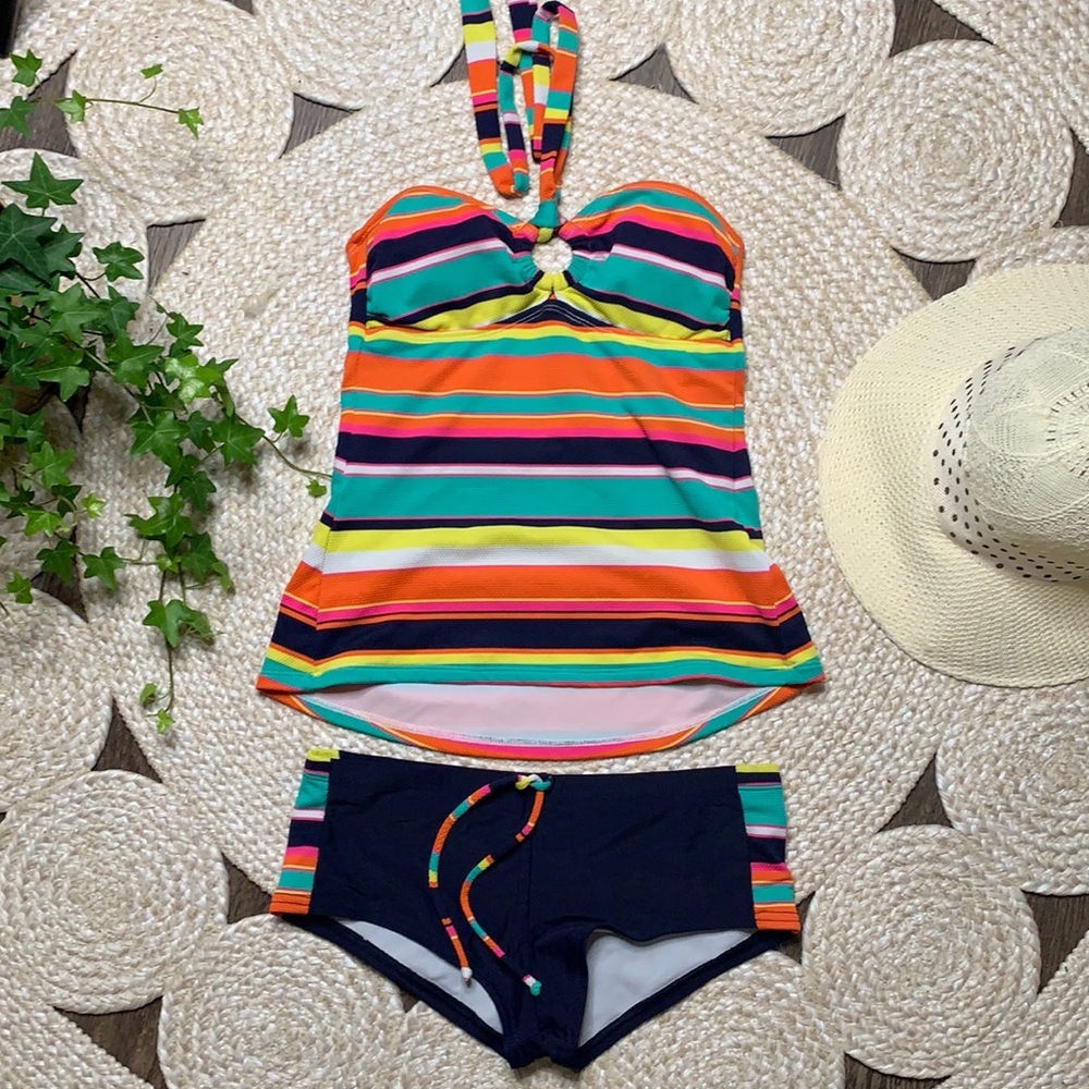 Hobie two-piece tankini in size Small